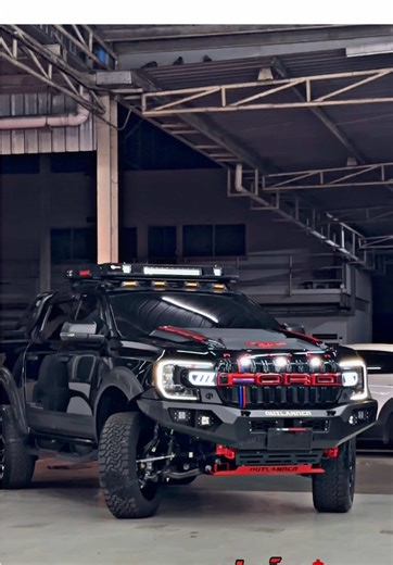 ฟอร์ด RANGER XLS 4x2 6AT สีดำ สวยงาม