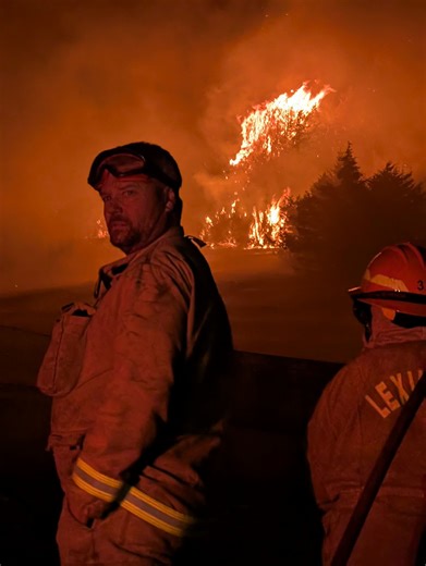 ‘We’re tired, we’re sore, but we’re good’: Lexington responders relentlessly battle Cottonwood fire