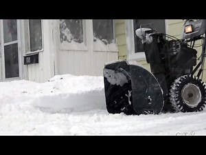 Barrie, Ont. residents dig out from huge snowstorm