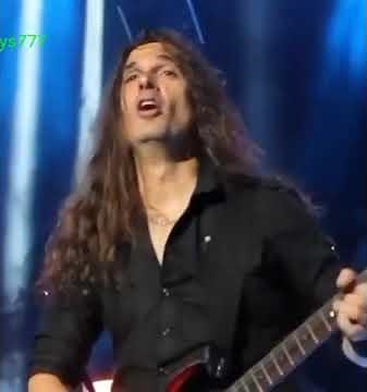 Megadeth Symphony Of Destruction Kiko Loureiro Lead Guitar & Dave Mustaine Vocal - Ibanez & Gibson V