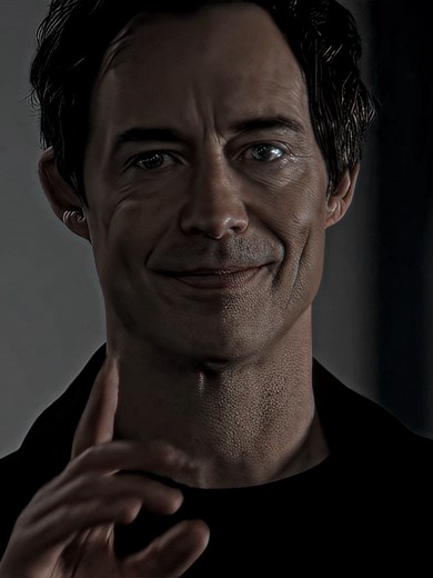 The Flash vs Reverse Flash: Epic 4K Slowed Edit