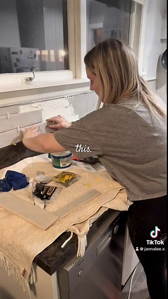 Transforming My Kitchen: A DIY Long Weekend Project