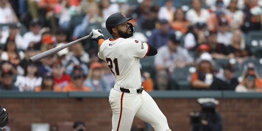 Ramos shows 'oppo juice' for Oracle Park's 1st righty Splash Hit