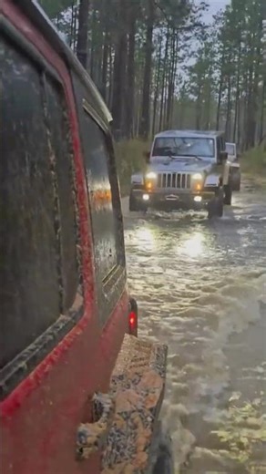 Epic Jeep Trail Run Through Water! 🌊🔥