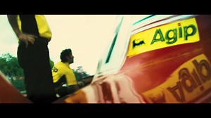 Niki Lauda makes his return to Formula 1 racing