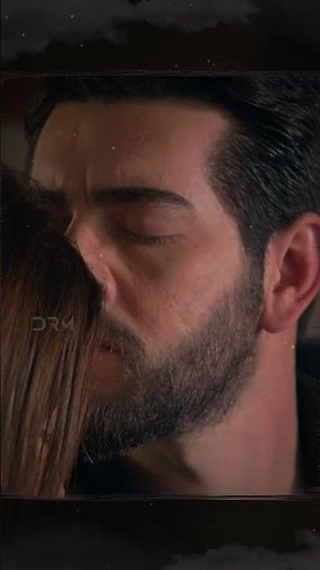 Baran Kiss Dilan For The First Time! 😍🔥#dilbar #barışbaktaş #jeena #vendetta | UC3R