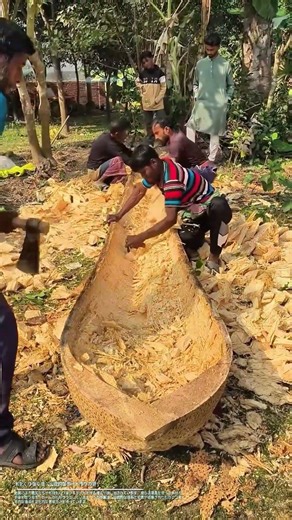 木をくり抜く技：伝統的なボート作りの謎