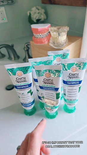 What's in your toothpaste? 🪥🦷Are you using a toothpaste or ingredients in your oral hygiene products everyday that are strengthening and remineralizing your teeth and lowering the plaque and bacteria count in your mouth? 🪥This is a fluoride-free toothpaste with hydroxyapatite which is a mineral naturally found in our bones and teeth. 🦷It also contains Xylitol which attacks the bad bacteria in your mouth that causes cavities and it also includes powerful essential oils to lower the plaque and