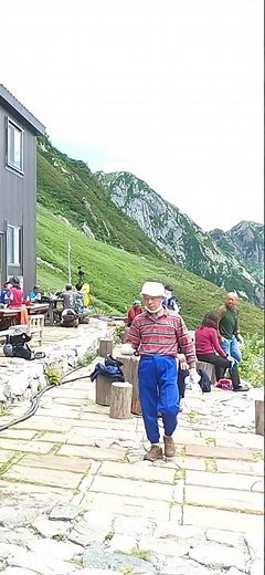 【夫婦登山】プレイバック剱岳・第２段‼️剣山荘到着。2022.8.11山の日 ＃夫婦登山 ＃女子登山 ＃剱岳