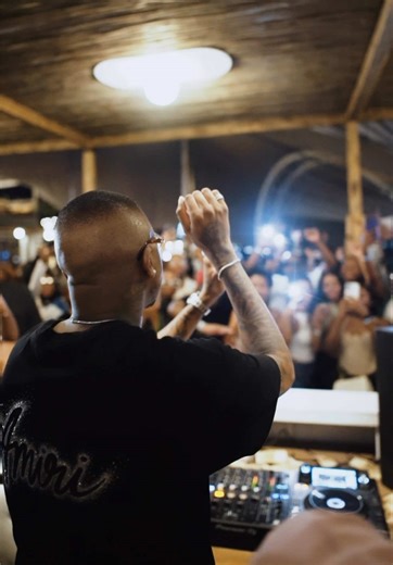 Weekend Dance Party with Vuka Visuals on YouTube