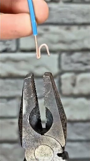 ⚡ The Right Way to Crimp Wires! Avoid This Common Mistake 🔧