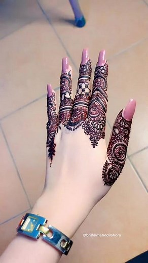 Beautiful Finger Mehndi Design Ideas