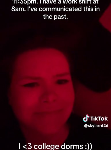 Navigating College Life with Respectful Roommates