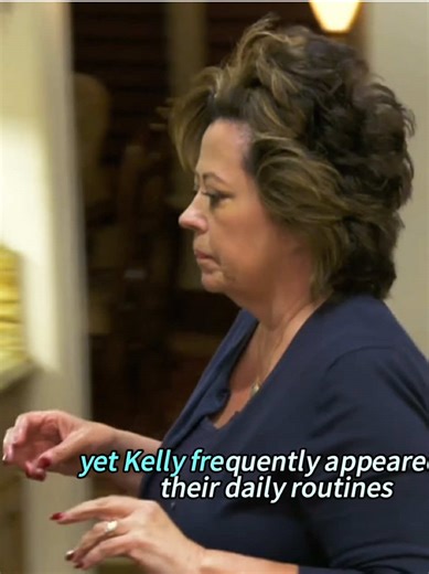 Understanding Overprotective Mothers in Relationships