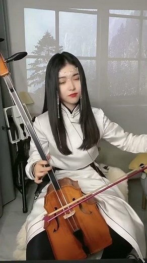Chinese Mongolian Musical Instrument - Morinhuur