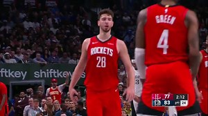 Anthony Davis suffered a non-contact injury and exits to the locker room Prayers up 🙏🏽 | The Purple and Gold PH