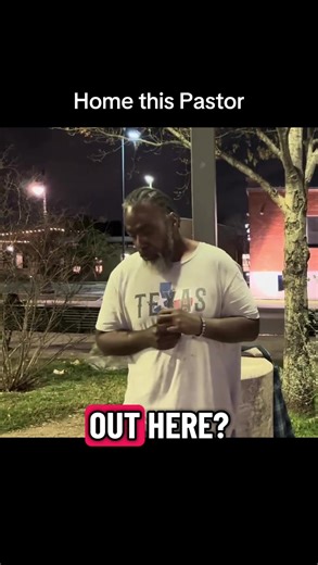 Homeless pastor preaching to the people #foryou #helpinghomeless #blessingthehomeless #helpingthehomeless #feedingthehomeless
