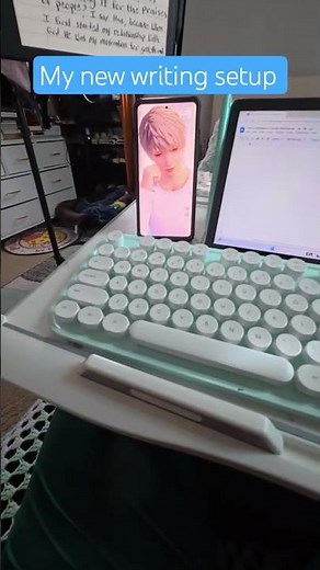 Everything I need to be productive ✅ Kindle Scribe gen 1 ✅ Surface Go 2 ✅ Xavier #Writer #Desksetup