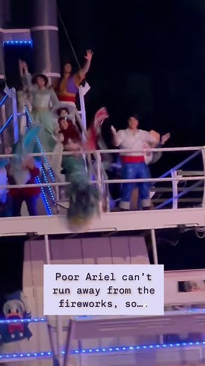The infamous bagging of the fish 😆. The rest of the characters all quickly head inside at the end of fantasmic to be safe from the fireworks, but of course Ariel cannot because she does not have her legs, so prince eric covers her with a fireproof blanket and she just has to hang out and wait 😆 Sorry for the grainy video, we love love love fantasmic and this is the best we’ve ever gotten of this particular moment of the show. #fantasmic #waltdisneyworld #disney #wdw #disneyparks #disneyworld #