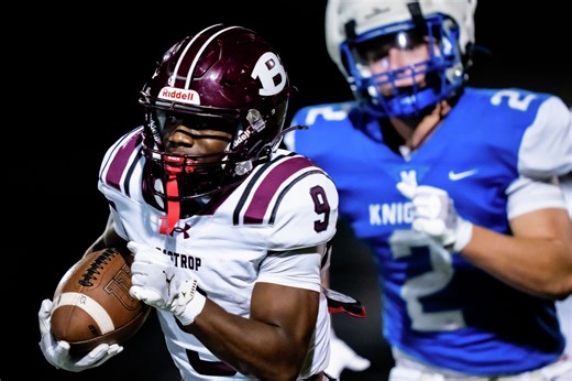Bastrop trounces McCallum in moving to 5-0