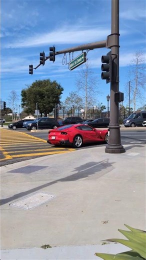 Ferrari 488, Ferrari 812 superfast and Corvette C8 leaving the car meet #ferrari812 #ferrari488