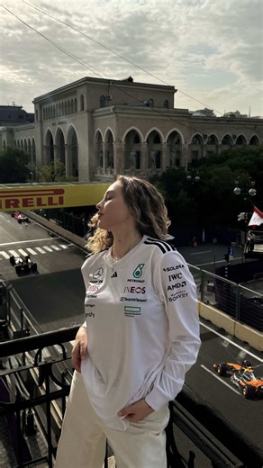 Exploring the Mercedes Girl in Formula 1