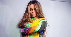 Camila Cabello closer to her Latinidad on the cover of Vogue