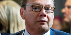 Russian Billionaire Mikhail Fridman Offers $1 Billion to Ukraine in Hope of Sanctions Relief