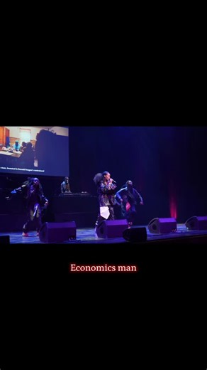 RAINA SIMONE on Instagram: "“Ruler” Live at NJPAC, headlining with Chuck D, Slick Rick, and Rakim. The full set performance is on YouTube in 4k!! NEW MUSIC JANUARY 1st! 🫶🏾 #rainasimone #oldsoulnewconscience #live #ruler #rap #explore #njpac #represent #nyc #jamesmoodyjazzfestival"