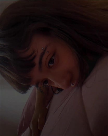 Explore Living with Luly: A Unique Streaming Experience