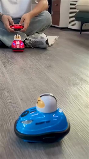 Endless excitement के लिए तैयार हो जाए battle bumper car के साथ, इसका durable material and इसका engaging pop up feature हर टक्कर को exciting बनाता है, easy to use controls और responsive performance के साथ आप घंटों तक interactive battle और race का मज़ा ले सकते हैं। इसमे 2 bumper car, 2 remote control और easy setup के लिए एक manual मिलता है, जो playtime को exciting बनाता है, इसे अभी buy करें। | Orlov and co