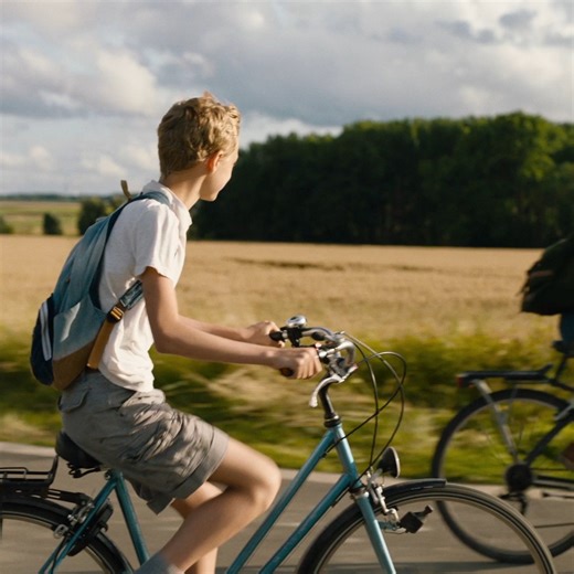 ★★★★ "A poignant hymn to friendship and lost innocence" — Time Out Lukas Dhont's Oscar-nominated CLOSE is now streaming exclusively in the UK, Ireland, Latin America, India & Turkey. A MUBI Release. | MUBI
