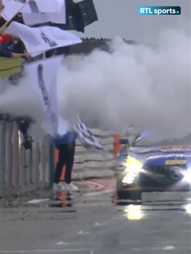 La Mercedes-AMG GT3 n°80, avec notamment notre compatriote Maxime Martin, remporte les 24 heures du Nürburgring 2026 ! 👏 #RTLsports #pourtoi #nurburgring