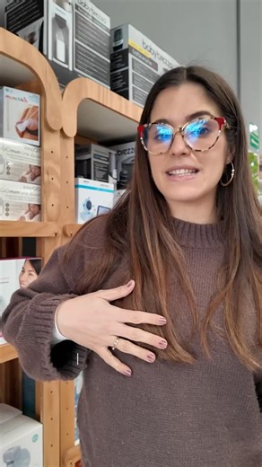 Nanas | Tienda infantil on Instagram: "👶💛 ¿Tu bebé se distrae al pecho y no sabes si realmente está mamando? Con la pezonera Munchkin con conducto transparente, puedes ver claramente cómo fluye la leche mientras tu bebé se alimenta. Es la solución perfecta para esas mamás que quieren asegurarse de que su peque está tomando lo que necesita… y no solo jugando con el pecho. Práctica, segura y fácil de usar: ¡más tranquilidad para ti y más confianza para tu bebé! 📍 Dirección: Cjón. Barca de Guada