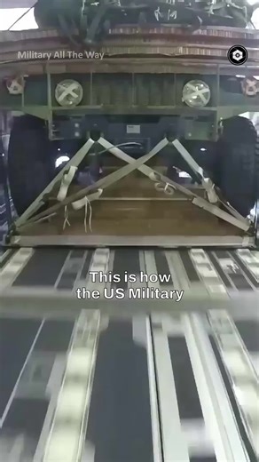 🔥Humvee 🔥 Let's be TikTok buddies! Hit that follow button #humveelife #humveeclub #military #hmmwv #humveeslantback