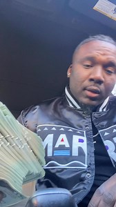 Nike line crazy ima just do 2 big giveaways on the 19th N 24th👟🎁🎅but let me address u niggas‼️ | Darren Steen