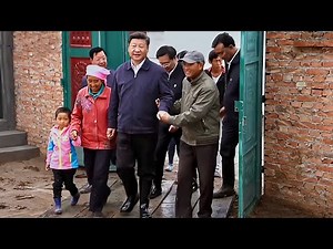 Rare Xi Jinping: Seeing poor peasants choking with heartache, donating army coats to poor households