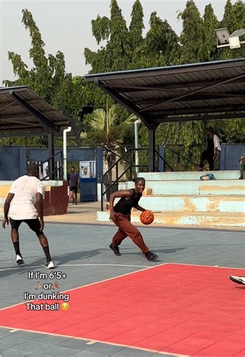 Basketball Highlights: Dunking Skills Showcased