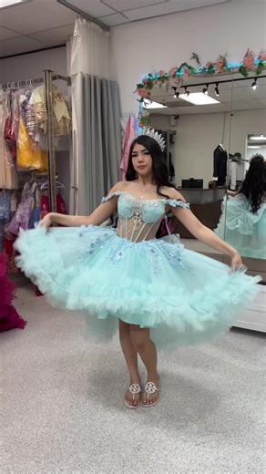 #fyp #Boutiquemoroleon #quinceañeradress #quincedress #quinceańera | Dresses