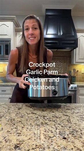 Crockpot Garlic Parmesan Chicken and Potatoes * ﻿﻿3 boneless, skinless chicken breasts * ﻿﻿1 tbsp garlic, minced * ﻿﻿1/2 cup grated Parmesan cheese * ﻿﻿1/2 cup shredded mozzarella cheese * ﻿﻿1/2 cup chicken broth * ﻿﻿1/2 cup heavy cream * ﻿﻿1lb baby potatoes, halved * ﻿﻿1 tsp dried oregano * ﻿﻿Salt and pepper Enjoy! #fyp #foryoupage #viral #dinner #crockpot