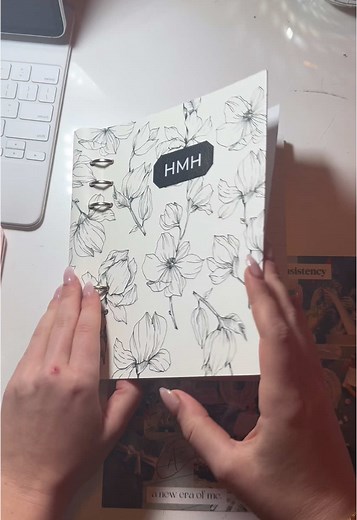 Maximize Productivity with Custom Planners