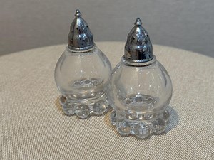 Vintage Imperial Candlewick Salt & Pepper Shakers, Beaded Glass - Etsy Canada