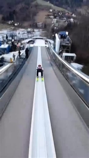 Jason taking home a new World Cup PB this weekend❗️19th on Saturday and keeping things moving with a 22nd today 🤝 —— #stifelusskijumpingteam #usaskijumping #skijumpingfamily #wisła #worldcupwisla #worldcup | USA Ski Jumping