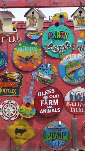 Go big and go home with something cool 😎 📍 Primitive Designs - Port Hope, ON #NorthumberlandT #northumberlandtourism #northumberlandcounty #discoverON [Video Description: Clips of unique shopping and large metal sculptures from Primitive Designs] | Northumberland Tourism