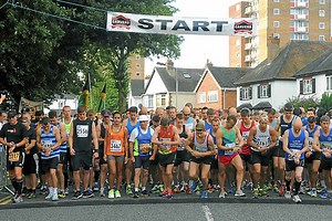 Thousands hit streets for Wolverhampton Marathon