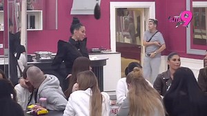 Šok! Mina misli da Maja ne može da morališe, ona joj uzvratila duplo | Zadruga Zvanična stranica