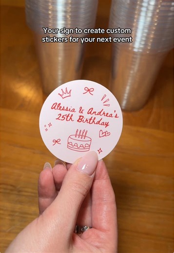 Circle stickers are the perfect personalized touch for your next event — they’re great for adding names, logos, or designs to solo cups! Get custom circle stickers at Stickerbeat.com 💚 #circlestickers #eventdecor #customstickers #solocupstickers #stickerbeat #partyideas