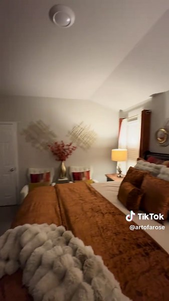 Master bedroom decor ideas with fall colors