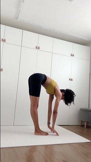 Leg Flexibility Yoga Flow: hamstrings, tights and hips #shorts #legflexibility #yogapractice