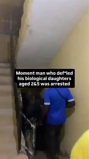 ENUGU MAN ARRESTED FOR ALLEGEDLY DEF!LING HIS TWO BIOLOGICAL DAUGHTERS, AGED 2 AND 5 The Enugu State Government has confirmed the arrest of one Ozioma Okonkwo, a native of Imo State residing in Enugu, for allegedly def!ling his two biological daughters aged 2 and 5. Okonkwo was apprehended on Saturday night, October 25, 2025, following a tip-off from a concerned citizen who alerted authorities about the disturbing incident. In a statement released on Sunday, the Enugu State Ministry of Children,